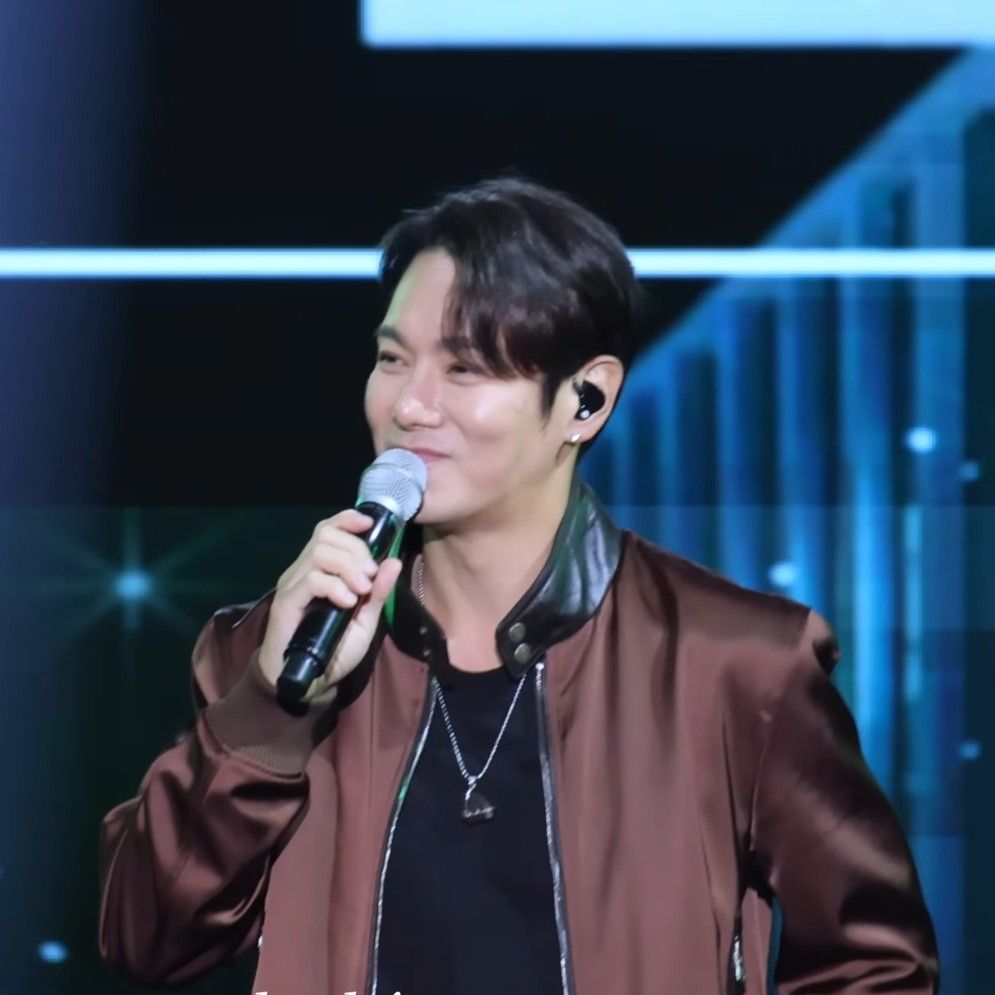 Recent activity shot of Hwanhee