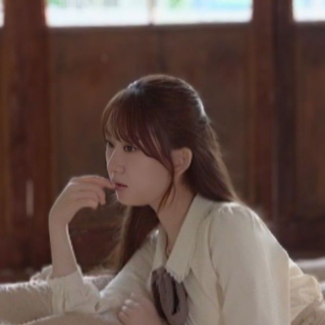 Foto terbaru dari Jeon Yujin