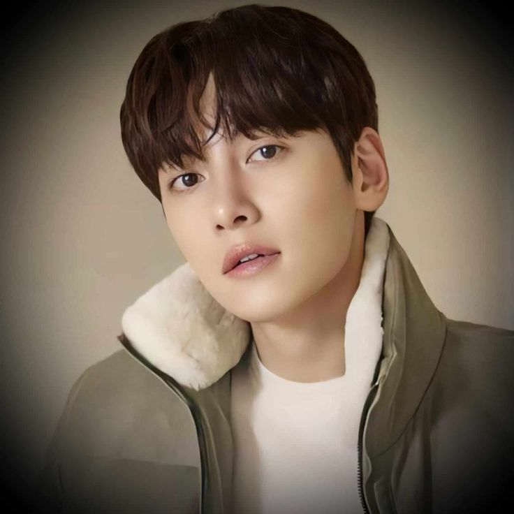 Recent activity shot of Ji Changwook