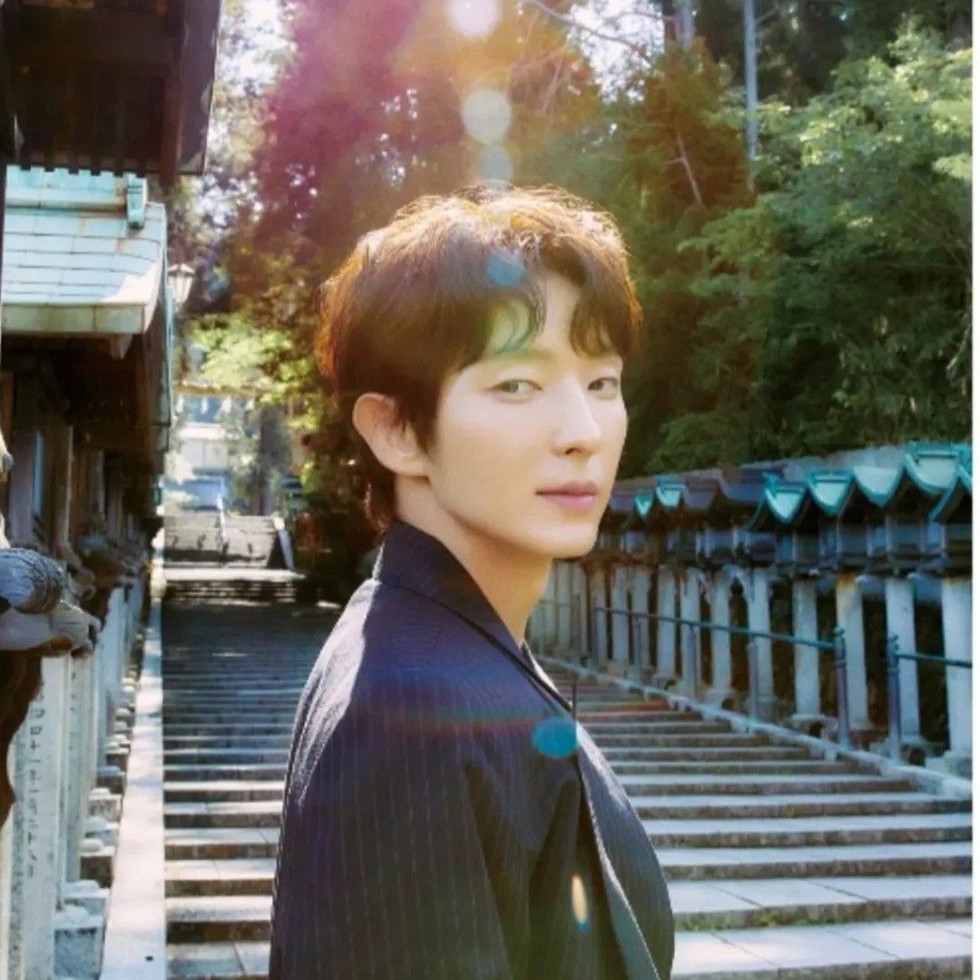 Latest photo of Lee Joongi