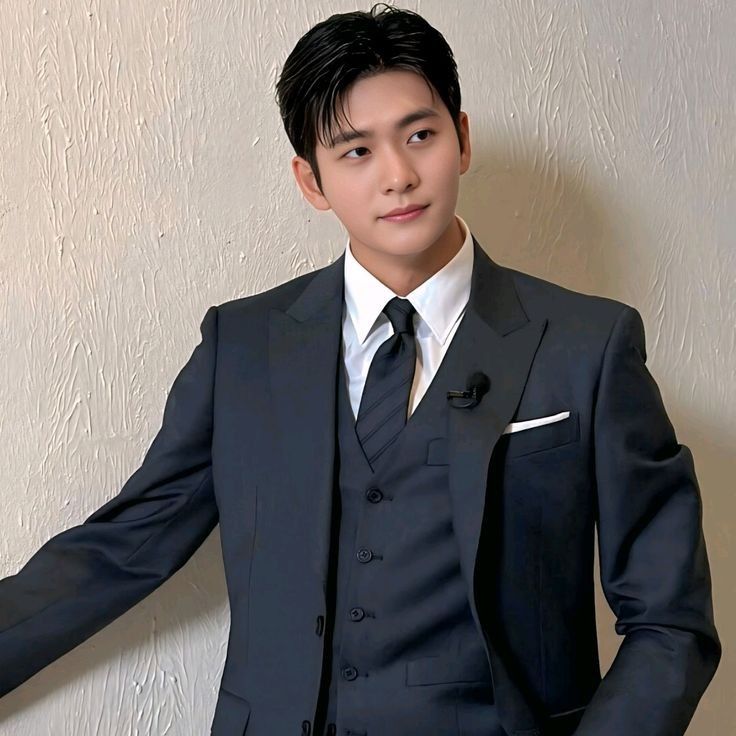 Recent activity shot of Kang Taeoh