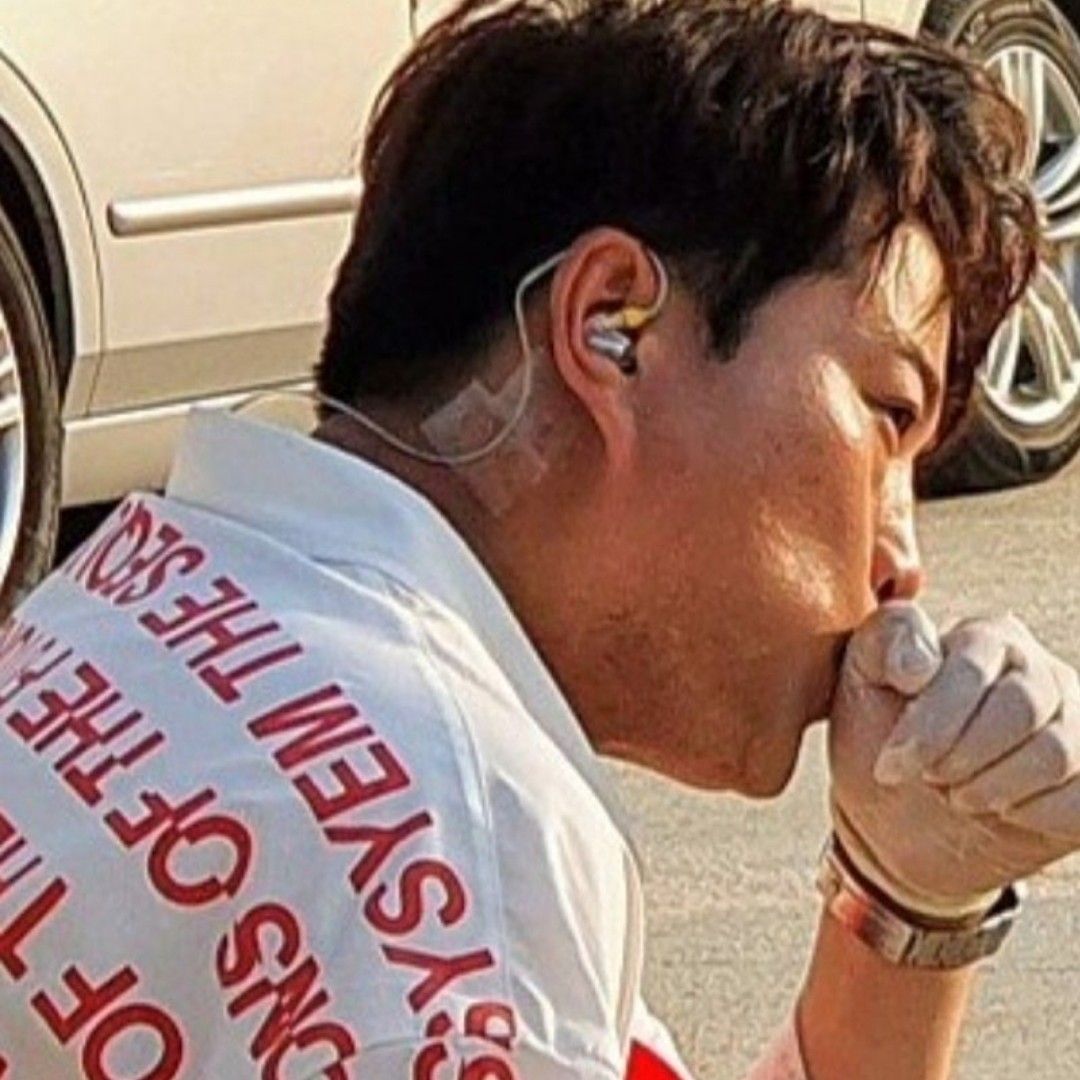 A moment captured by a fan of Kim Hojoong