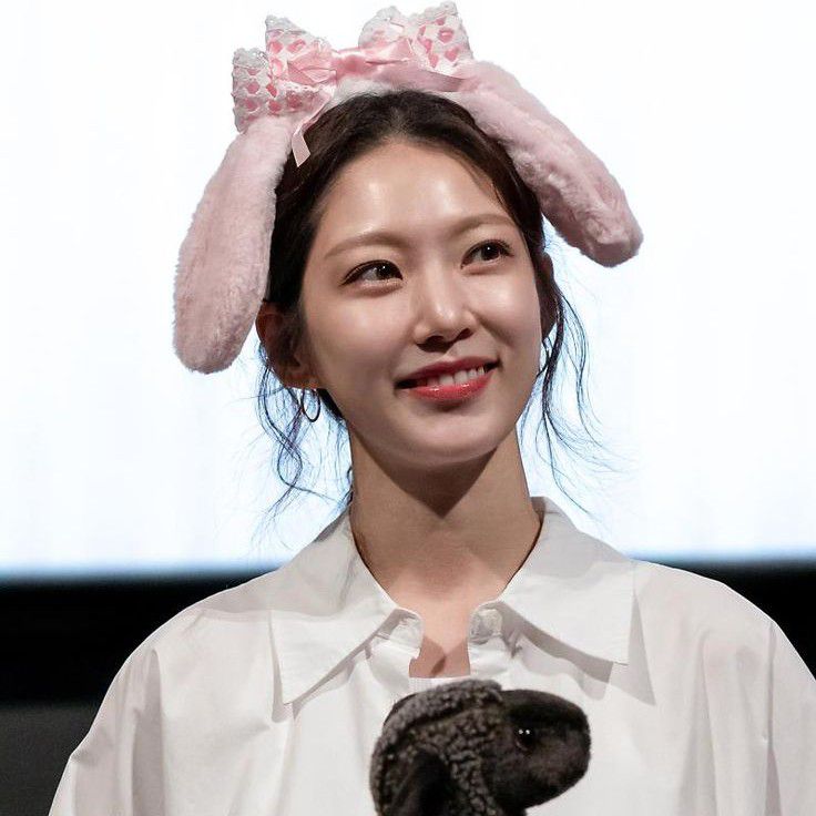Behind-the-scenes cut of Gong Seungyeon