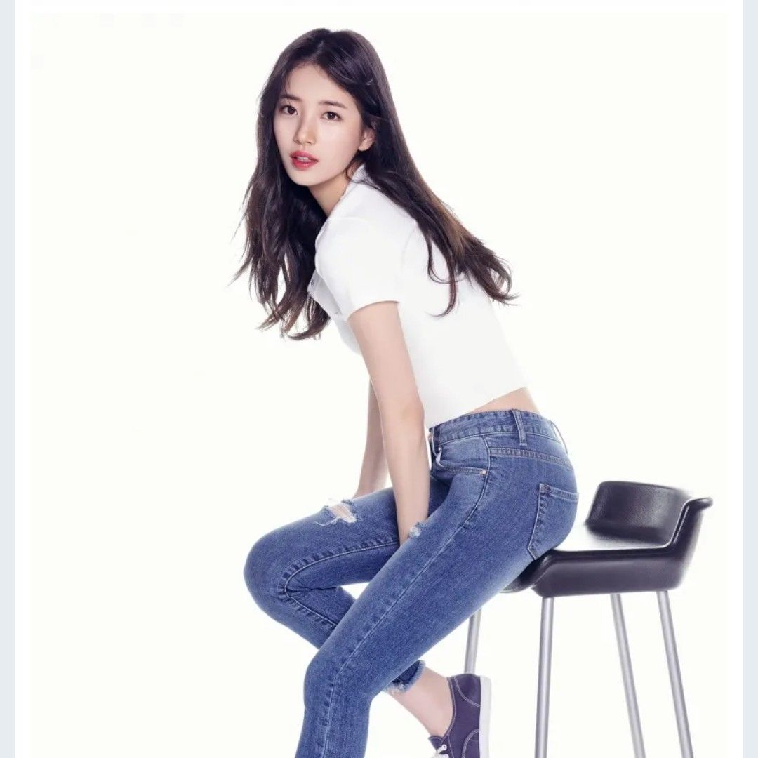 Recent activity shot of Bae Suzy