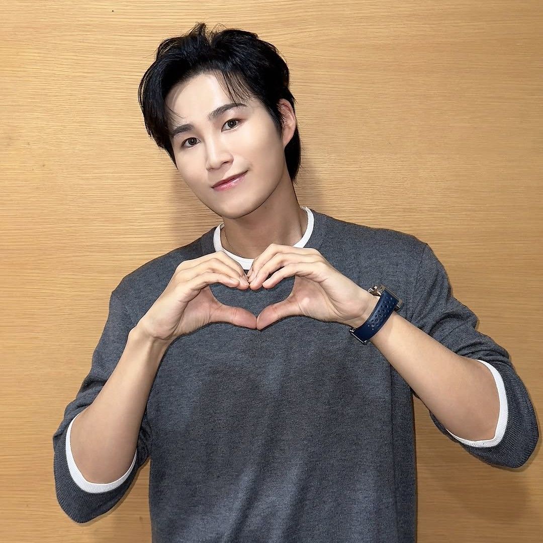 金熙栽的最新照片