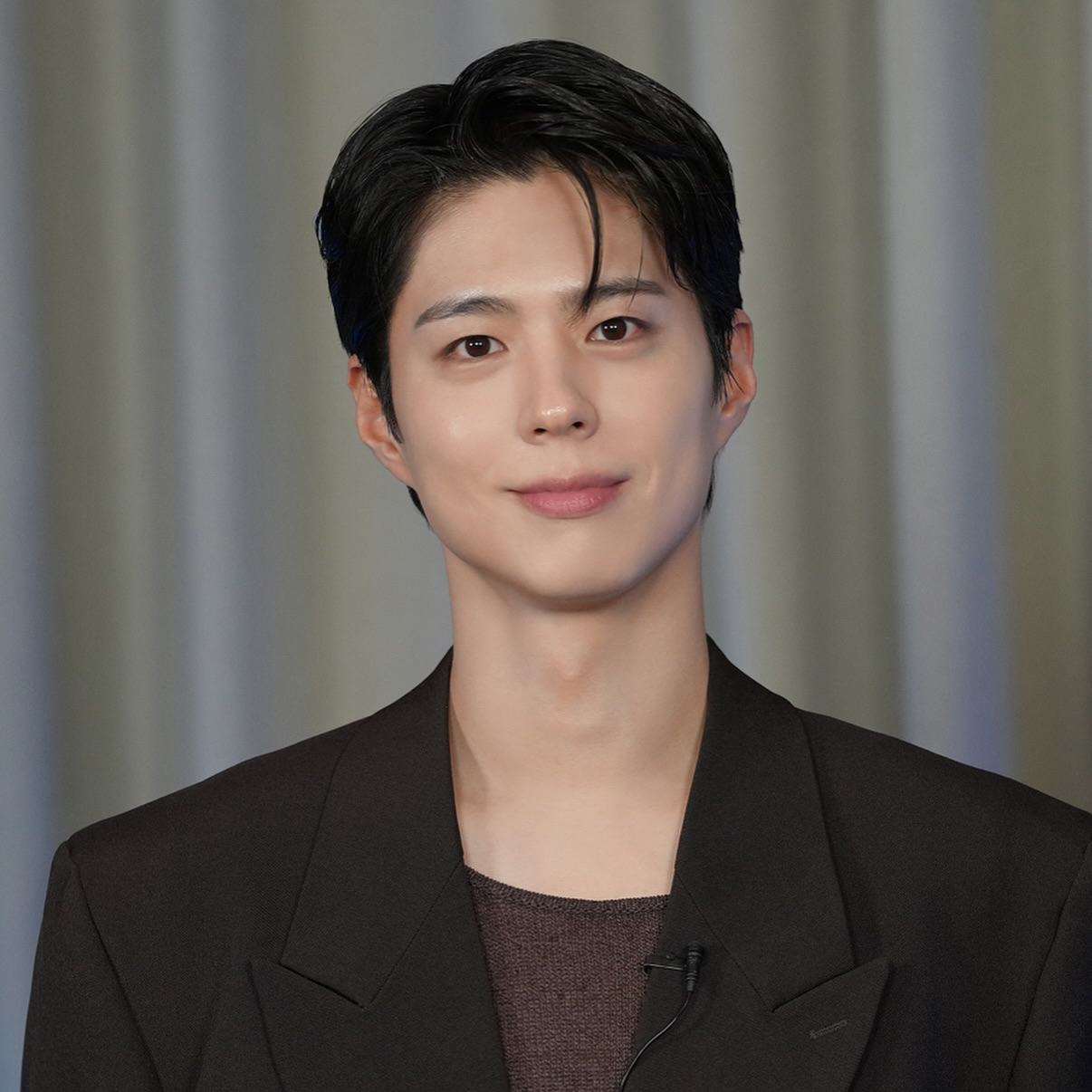 A moment captured by a fan of Park Bogum
