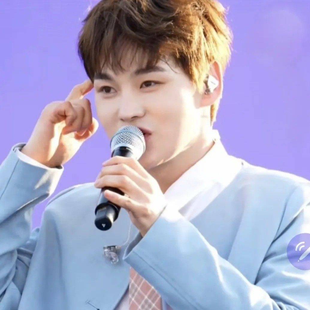 朴瑞镇的近期活动照