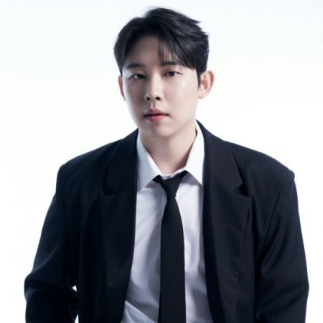 Latest photo of Jinuk