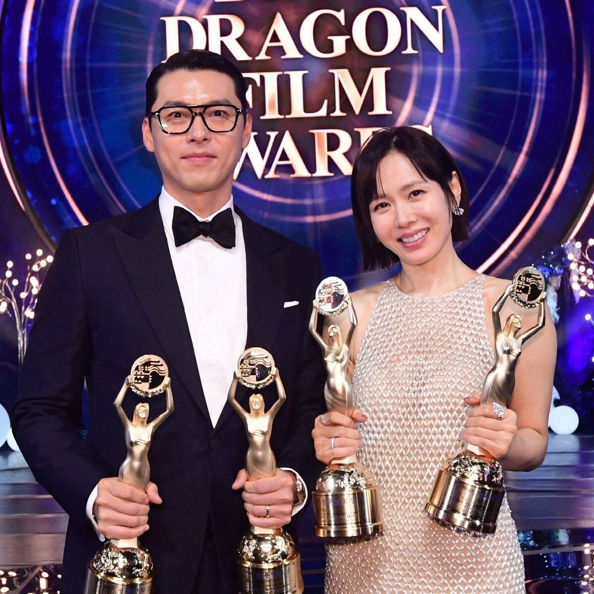 Cuplikan di balik layar dari Hyun Bin