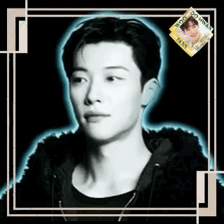 A moment captured by a fan of Woo Dohwan