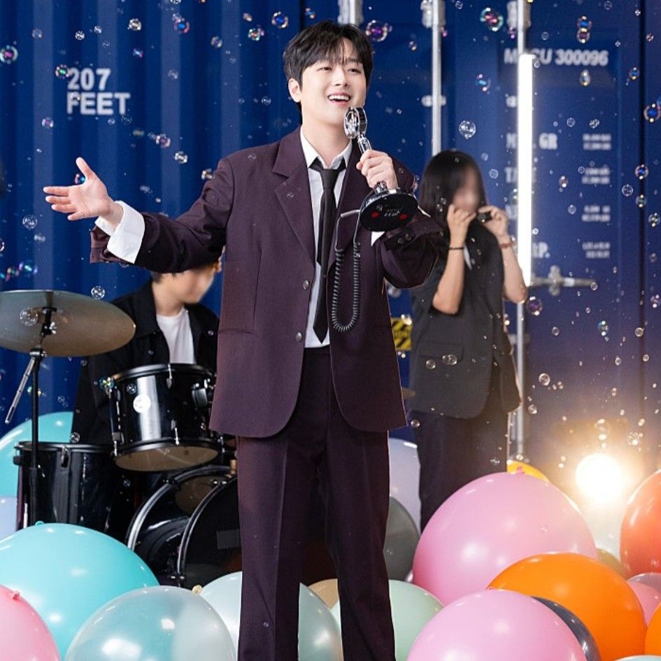 이찬원의 최신 사진