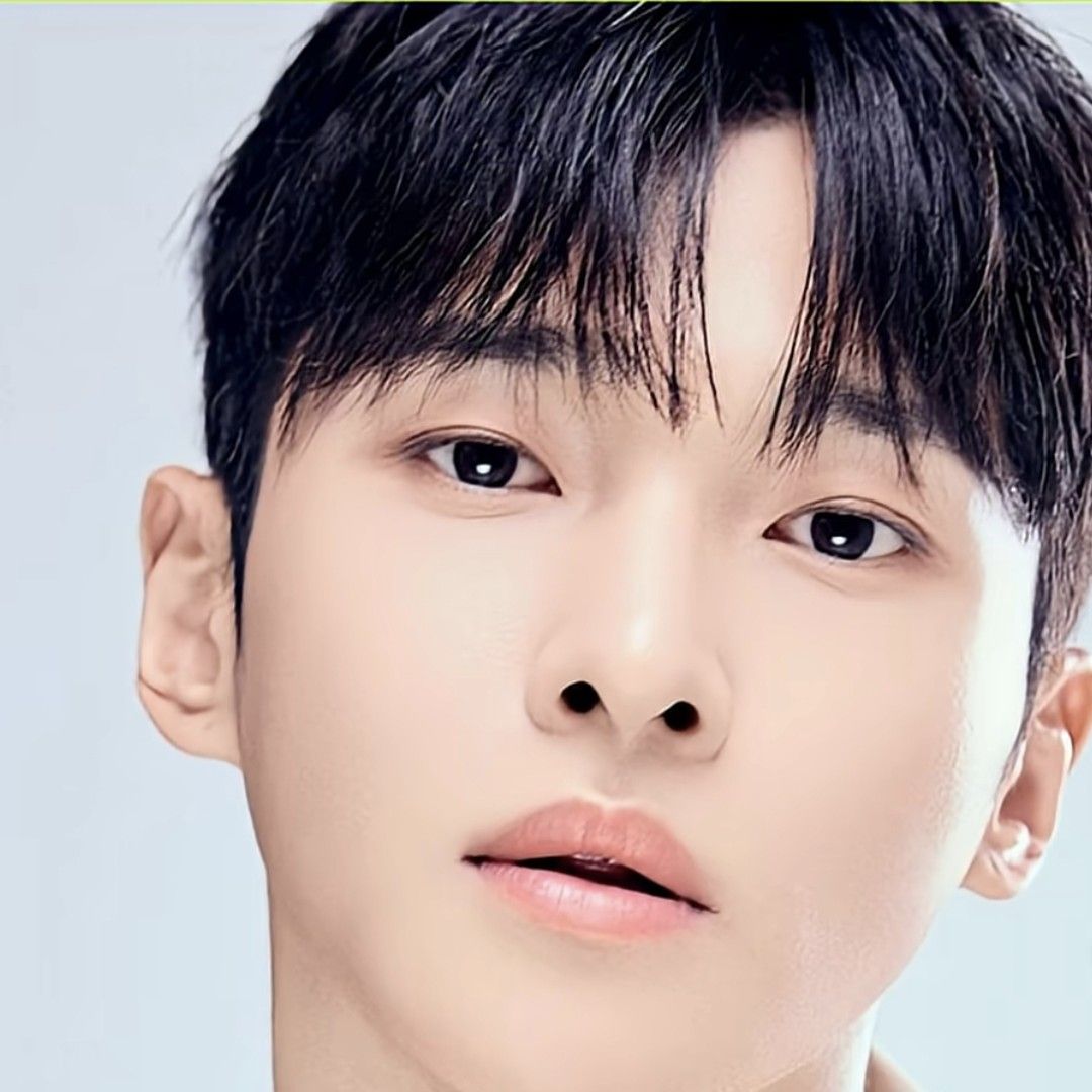 Latest photo of Seong Ri