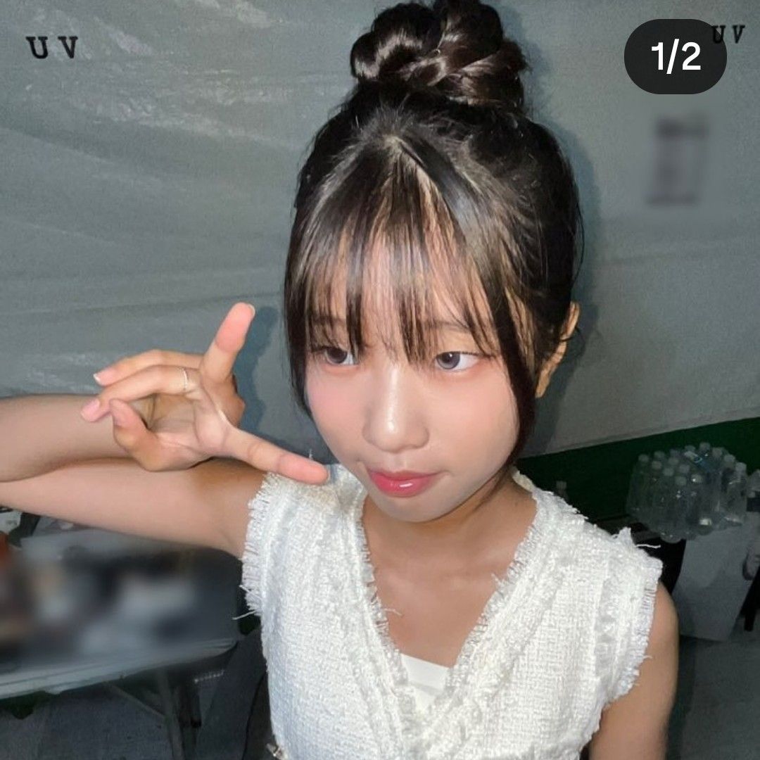 Behind-the-scenes cut of Bin Yeseo