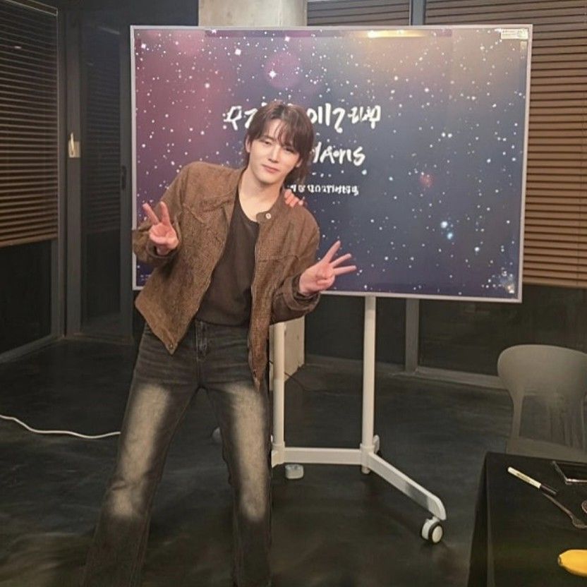 Cuplikan di balik layar dari Kim Jungyeon