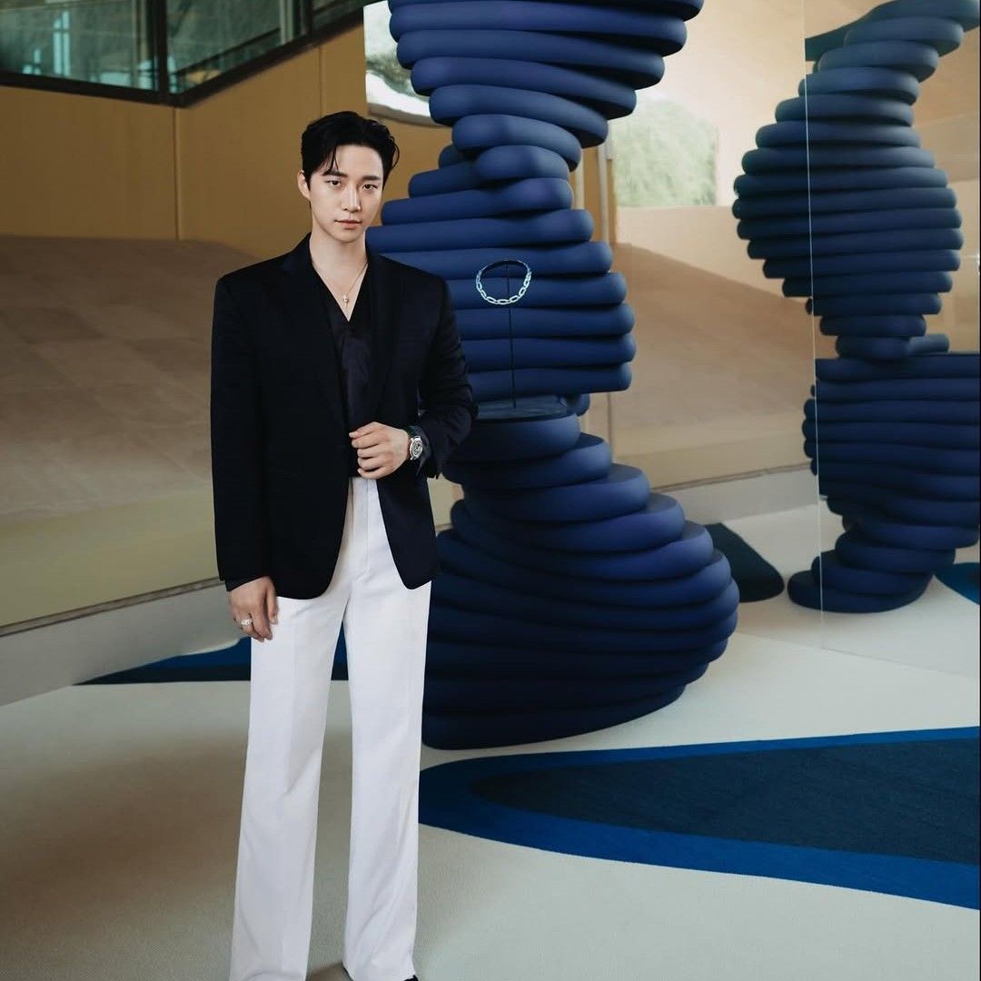 李俊昊的最新照片