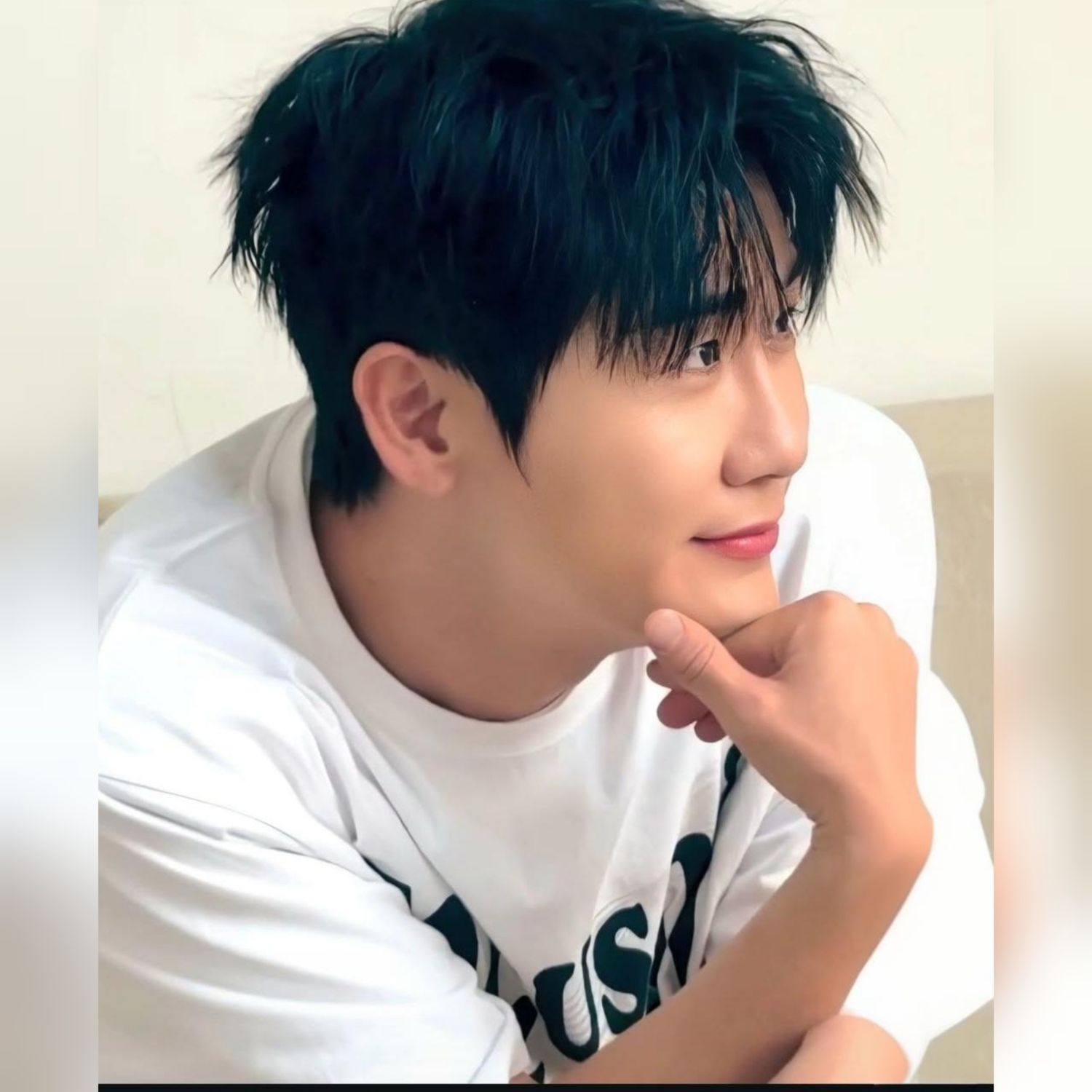 영탁의 비하인드 컷