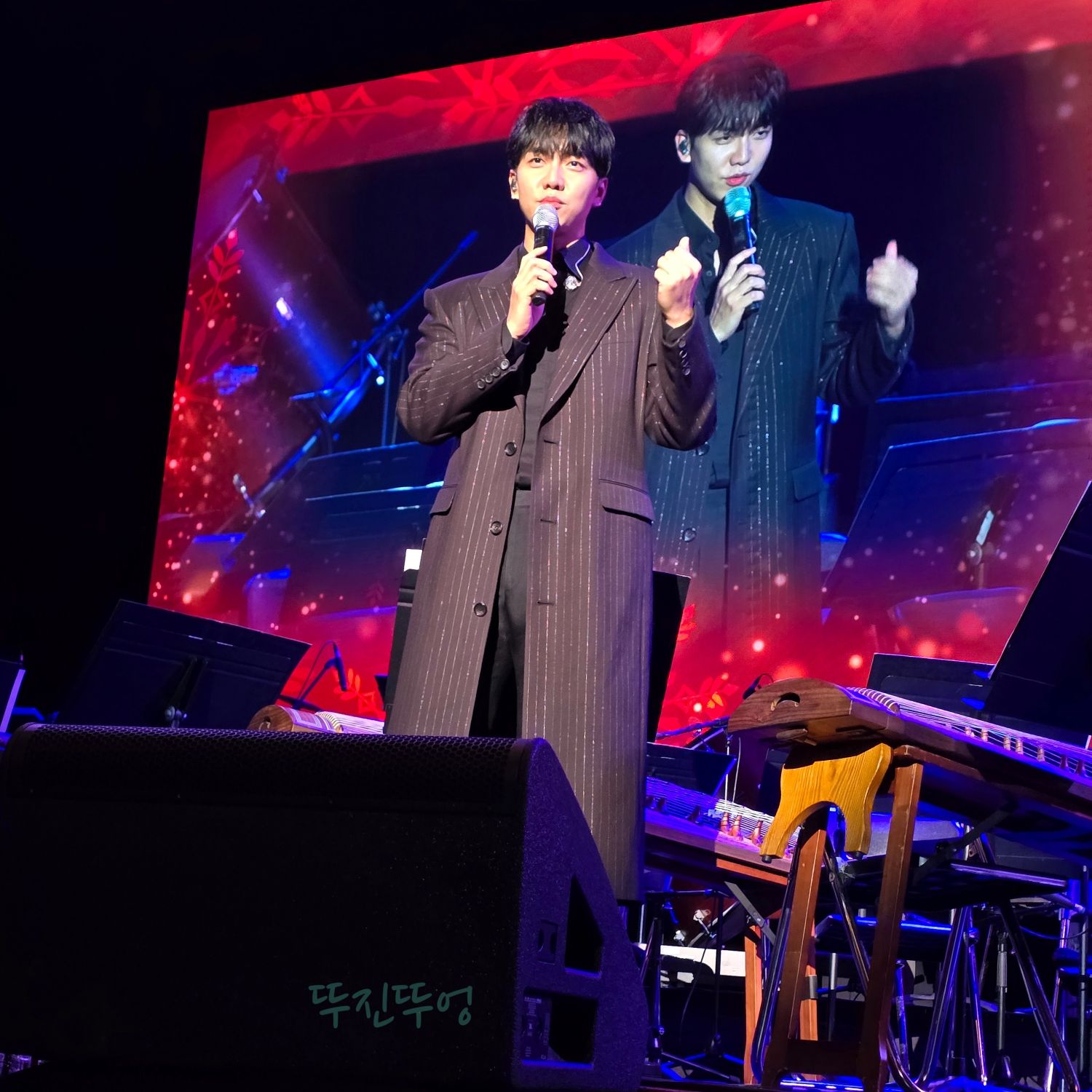 粉絲拍下的李昇基瞬間