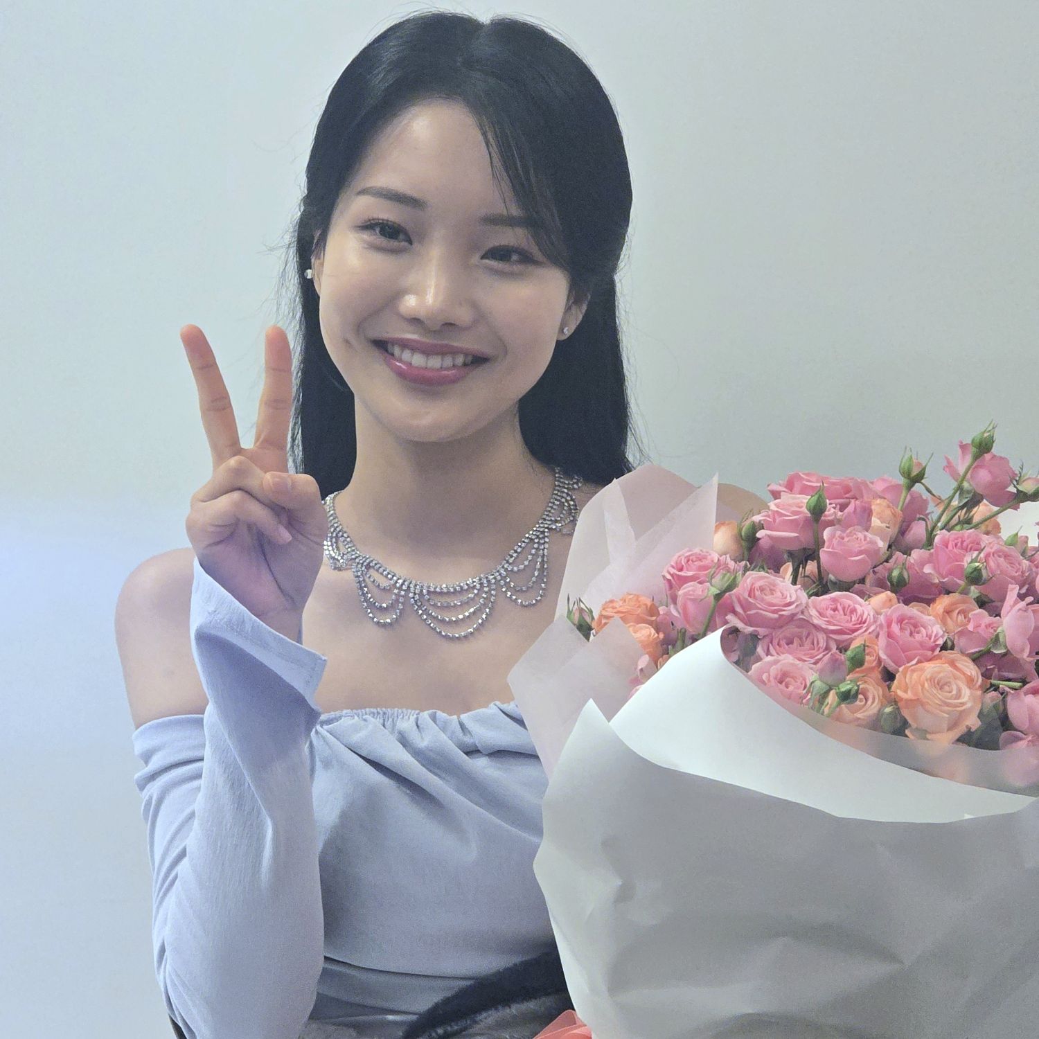 Recent activity shot of Kim Soyeon (2004)