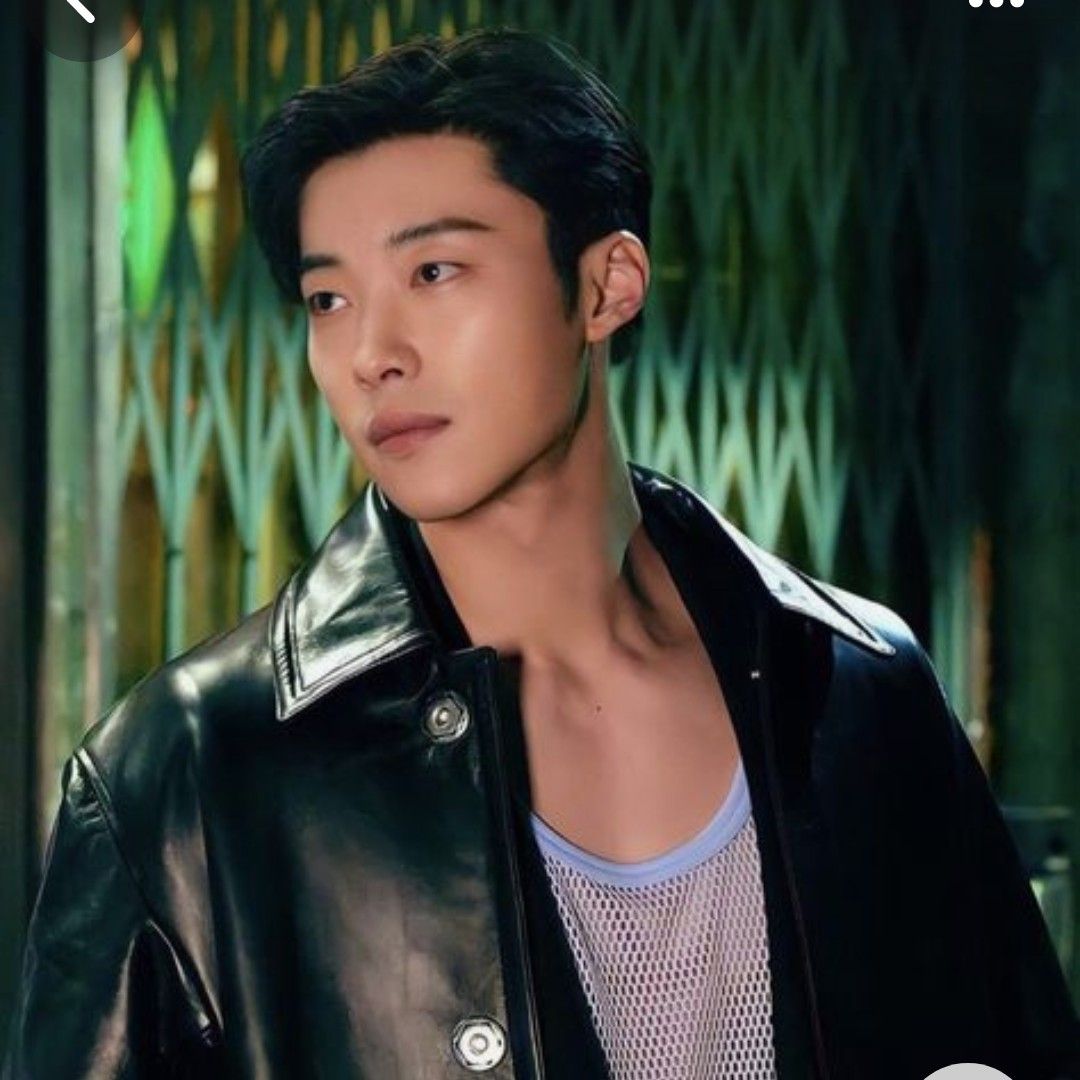 Recent activity shot of Woo Dohwan