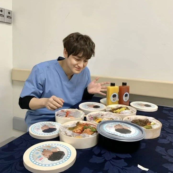 A moment captured by a fan of Kim Bum