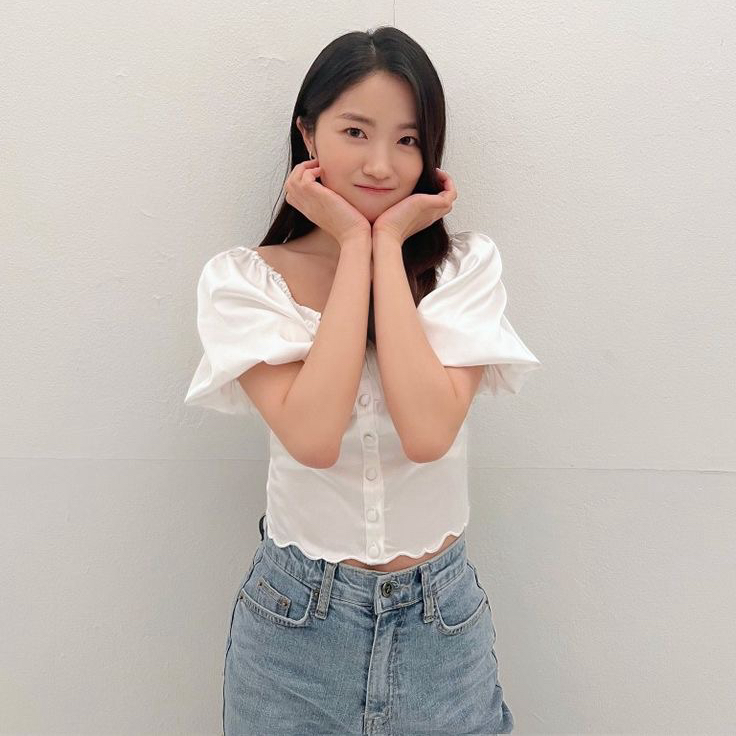 Recent activity shot of Kim Hyeyoon