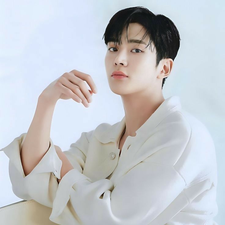 Recent activity shot of Rowoon