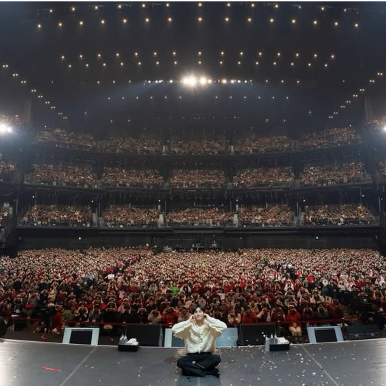 A moment captured by a fan of Ji Changwook