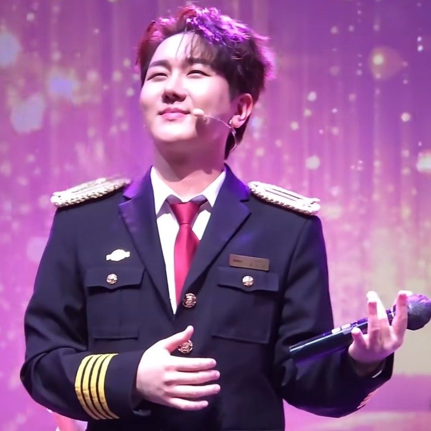 Behind-the-scenes cut of Kim Soochan