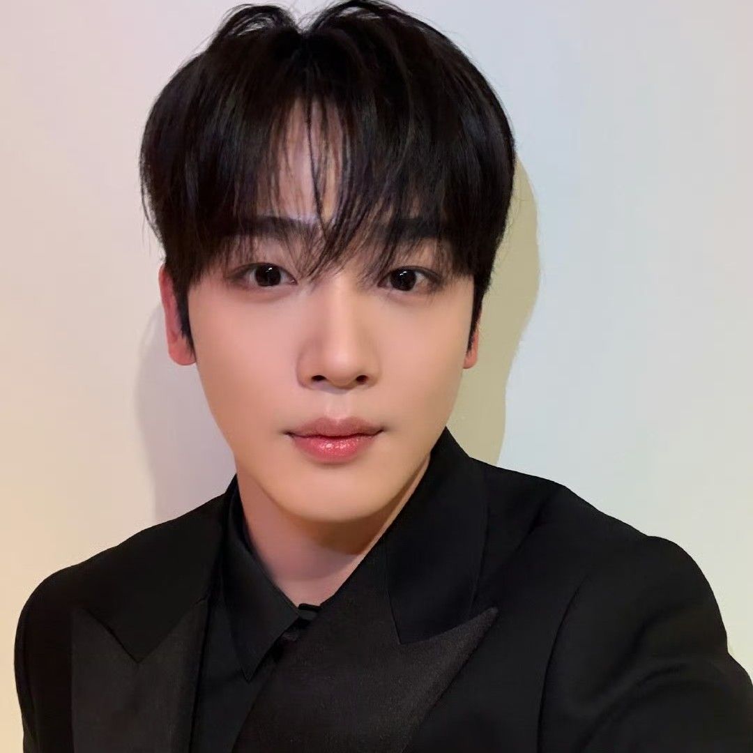 Behind-the-scenes cut of Kim Yohan