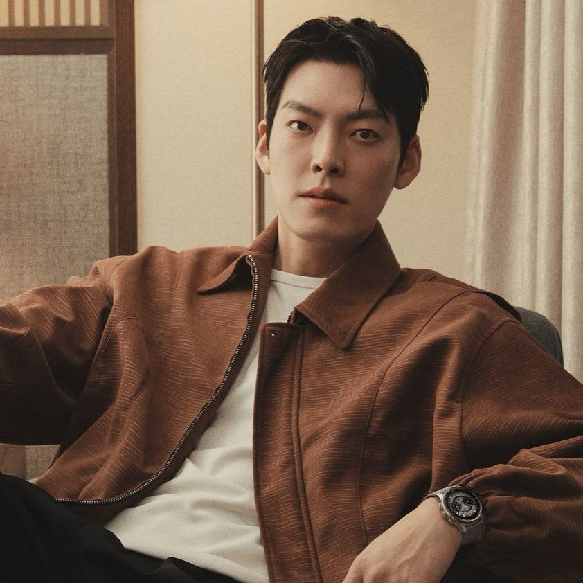 Recent activity shot of Kim Woobin