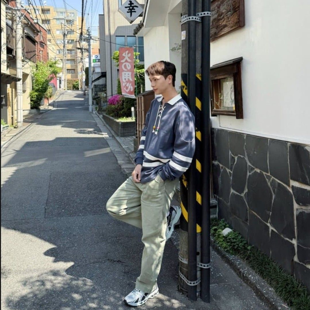 Recent activity shot of Yook Sungjae