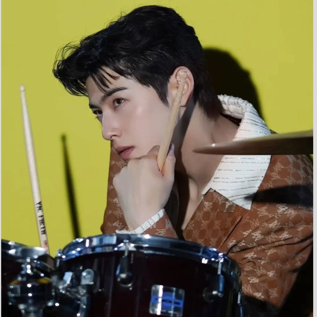 チャ・ウヌの最近の活動ショット