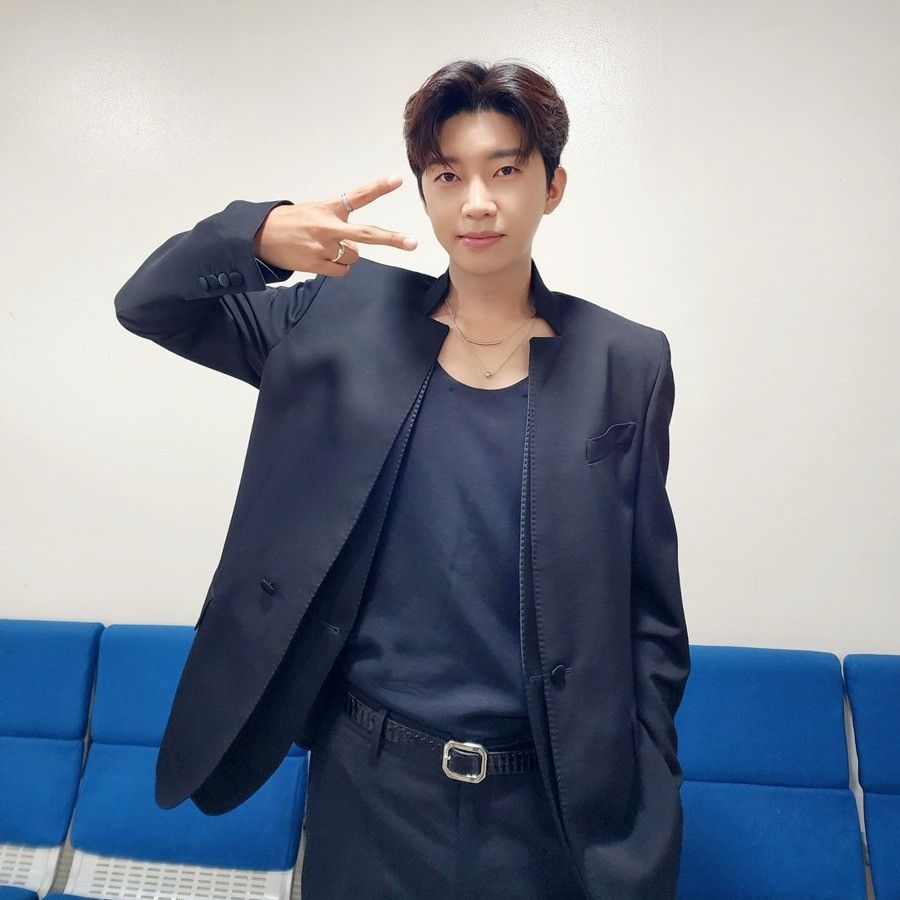 Momen yang diabadikan oleh penggemar Lim Youngwoong