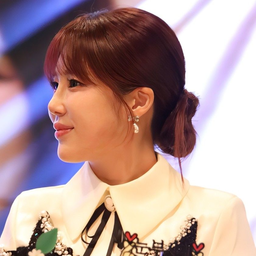 Recent activity shot of Kim Soyou
