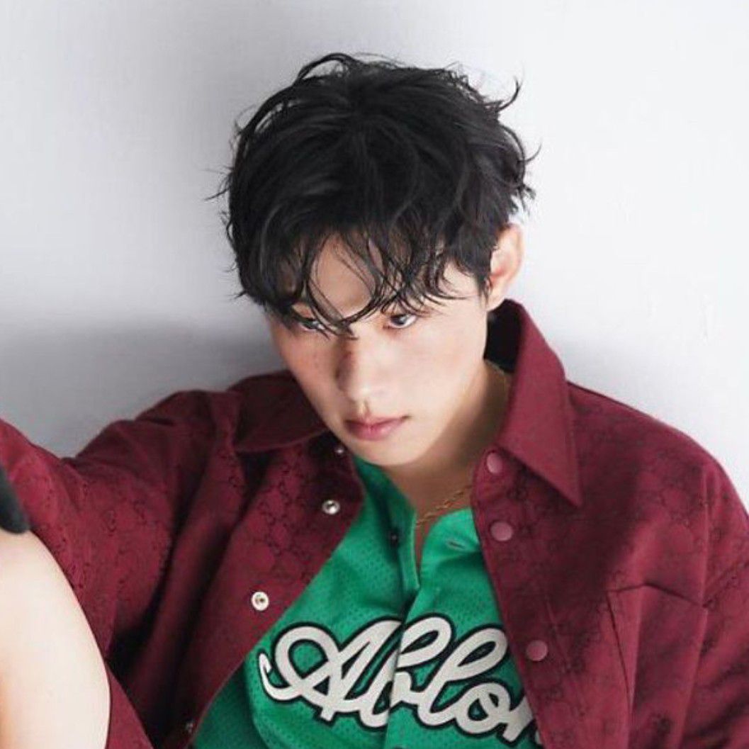 Recent activity shot of Kim Sungcheol