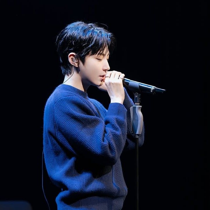Latest photo of Hwang Inyoup