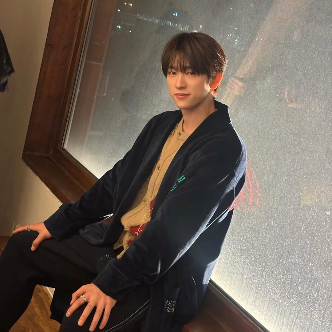 Momen yang diabadikan oleh penggemar Park Jinyoung