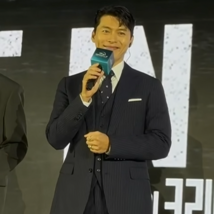 ヒョンビンの最新写真