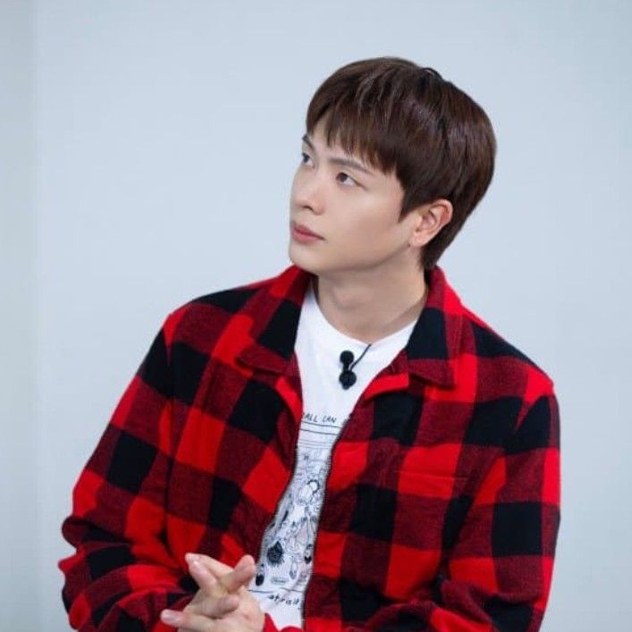 A moment captured by a fan of Yook Sungjae