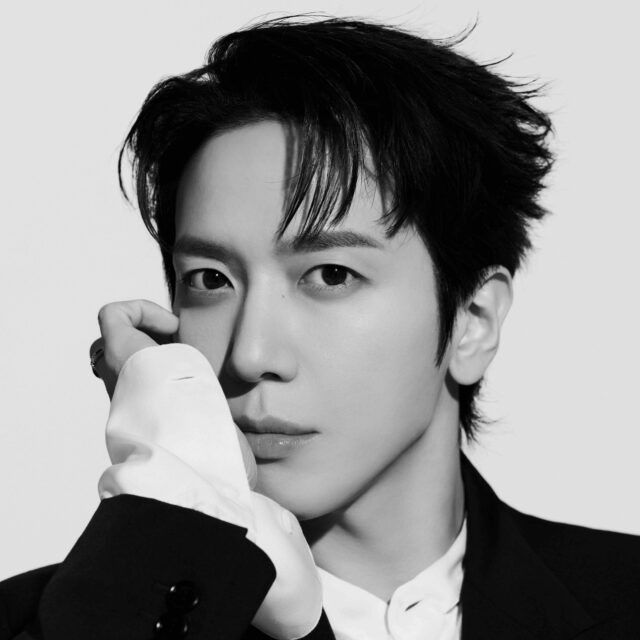 粉丝拍下的郑容和瞬间