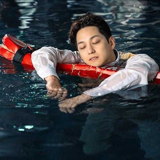 A moment captured by a fan of Kim Bum