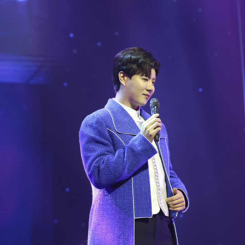 Recent activity shot of Jin Haesung