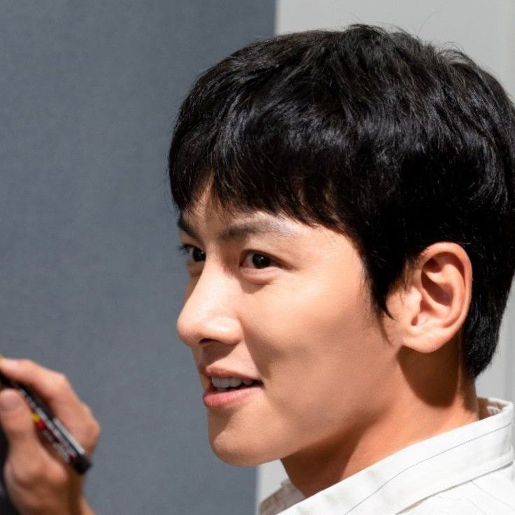 Latest photo of Ji Changwook
