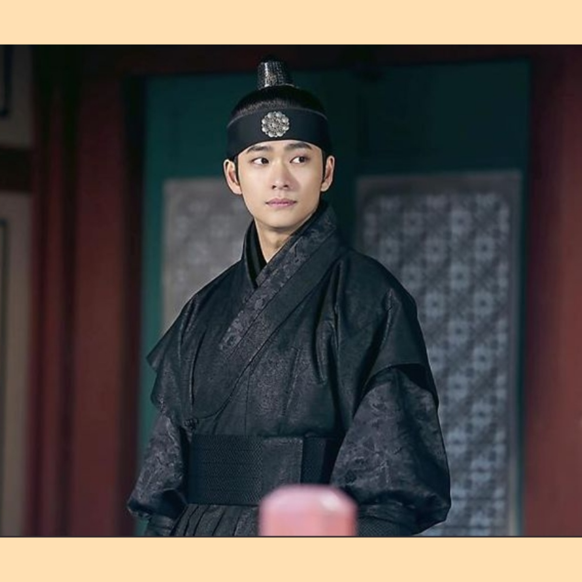 Behind-the-scenes cut of Kang Taeoh