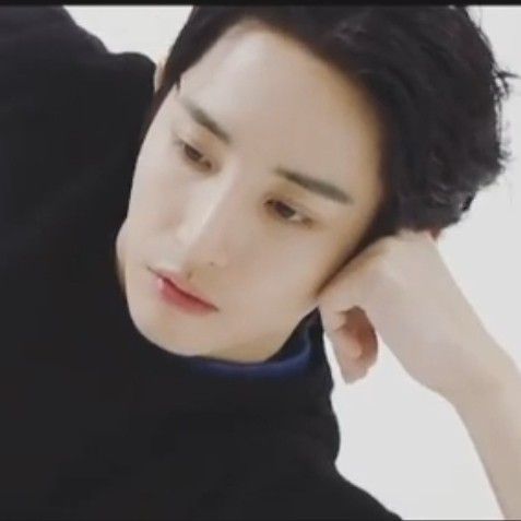 Behind-the-scenes cut of Lee Soohyuk