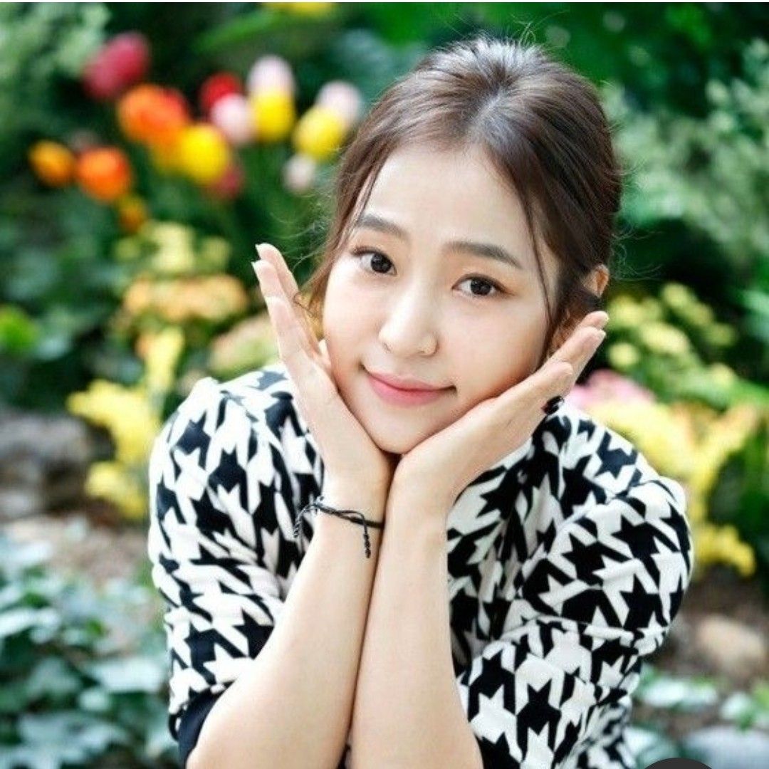 Foto terbaru dari Hong Ja