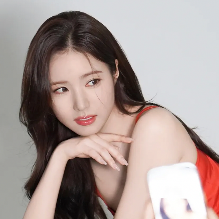 A moment captured by a fan of Shin Sekyung