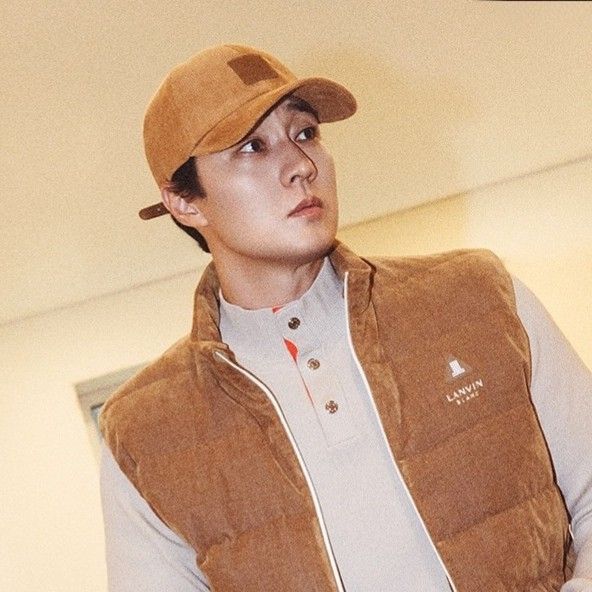 Latest photo of So Jisub