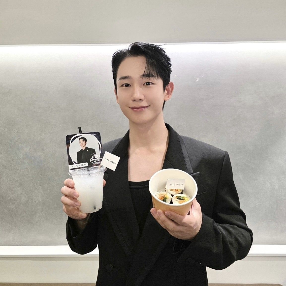 丁海寅的最新照片