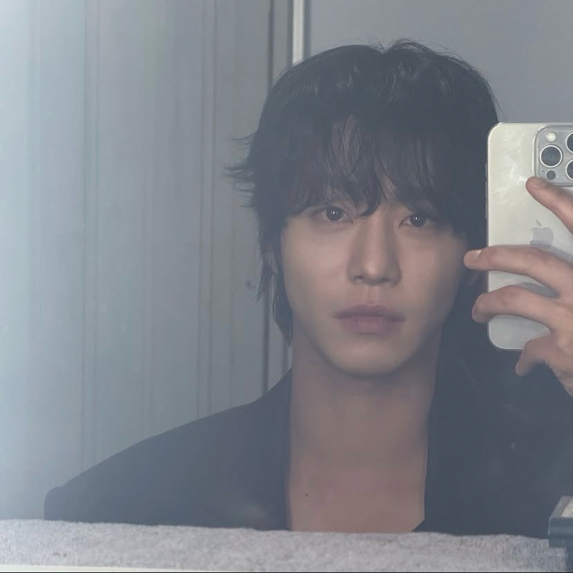 Recent activity shot of Ahn Hyoseop
